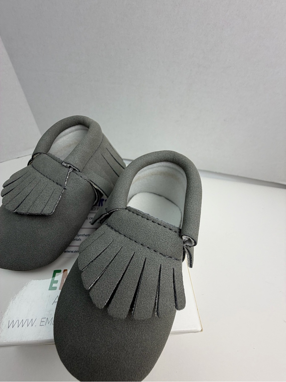 BNIB Emerson & Friends Baby Moccasins Grey 3-6 Months - Picture 3 of 7